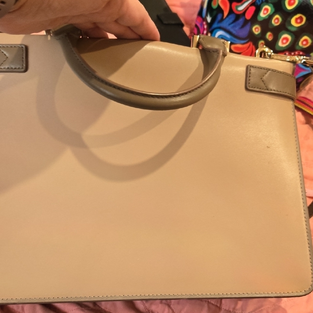 Michael Kors Tan and Gray Satchel - Picture 5 of 17